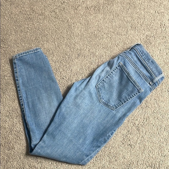 GAP Denim - GAP Women’s Light Wash Skinny Denim Jeans | Size 27 Short